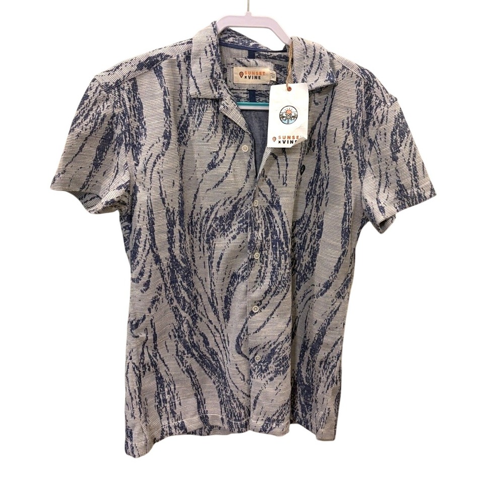 Sunset x Vine Mens Medium Blue White Wave Print Short Sleeve Button Down